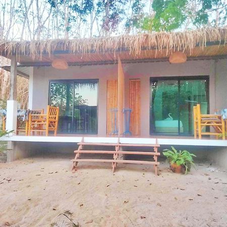 Phurin Thara Resort Ko Lanta エクステリア 写真