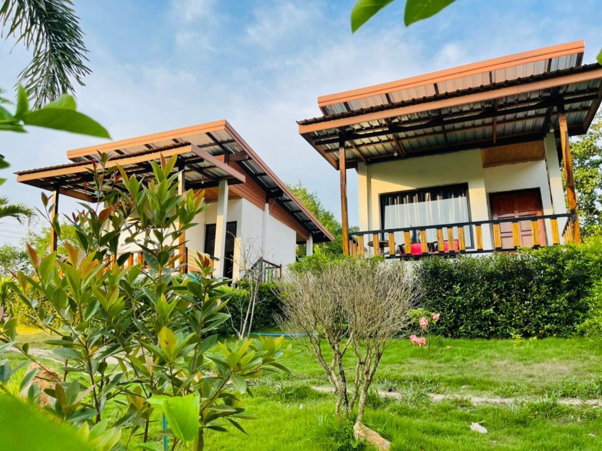 Phurin Thara Resort Ko Lanta エクステリア 写真