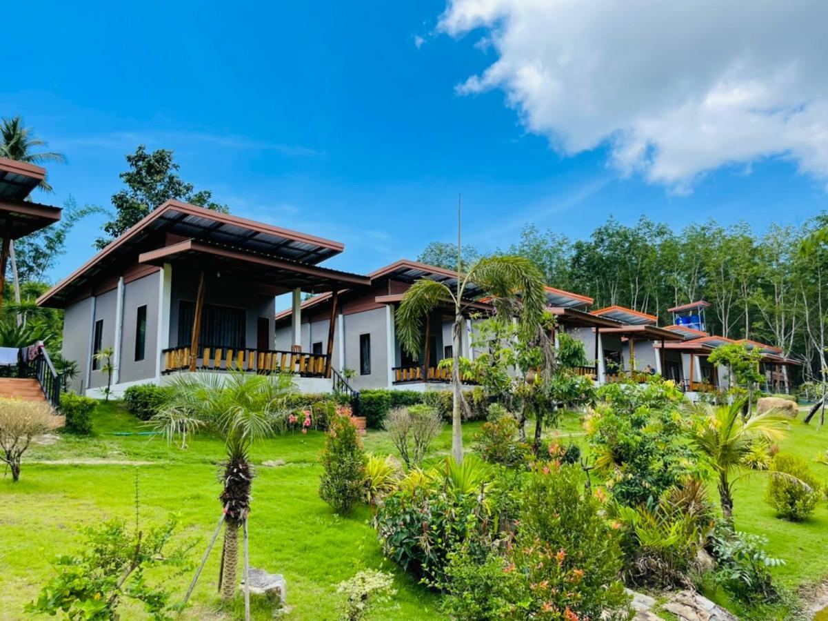 Phurin Thara Resort Ko Lanta エクステリア 写真