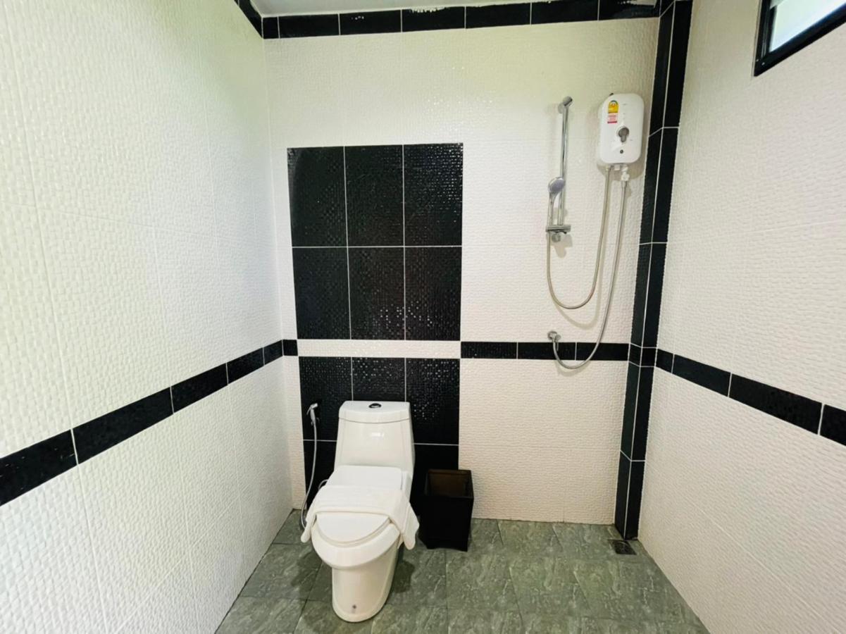 Phurin Thara Resort Ko Lanta エクステリア 写真