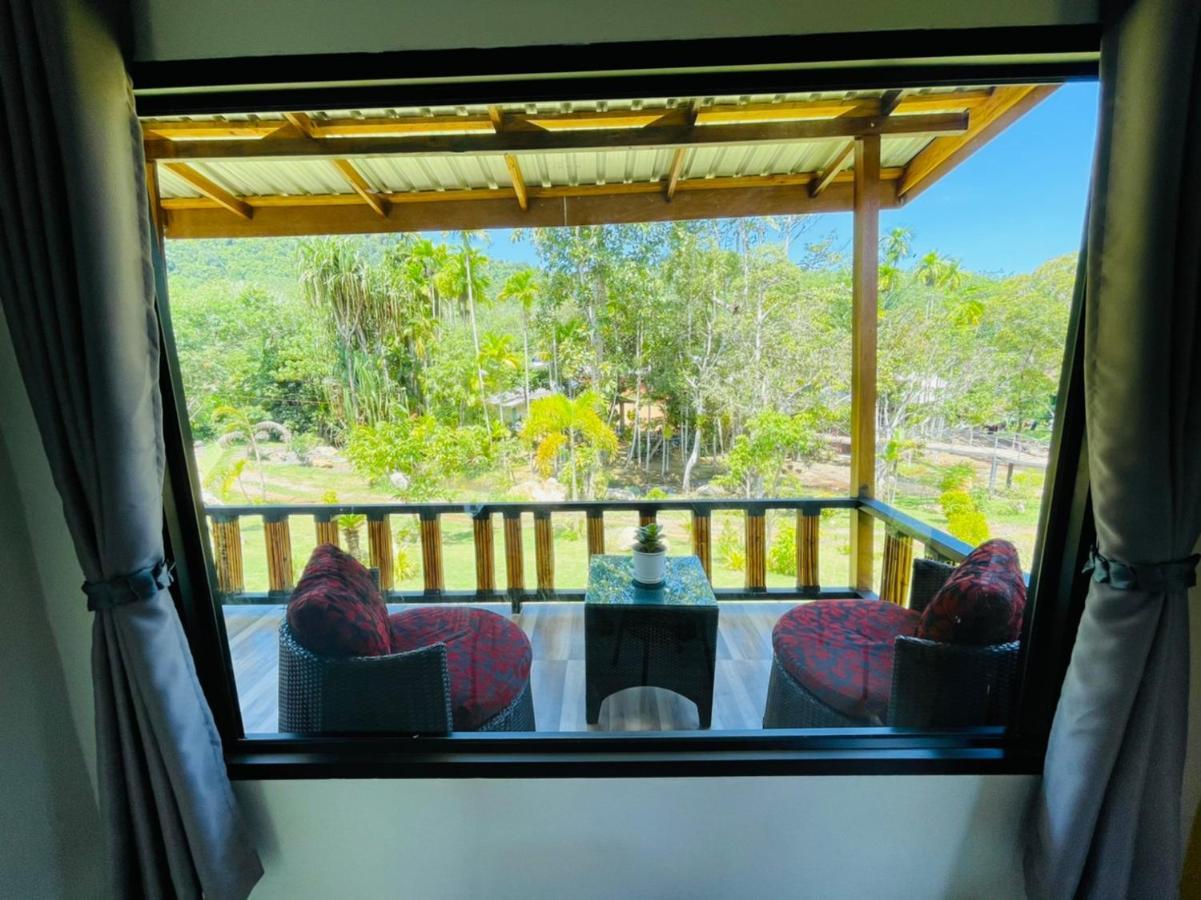 Phurin Thara Resort Ko Lanta エクステリア 写真